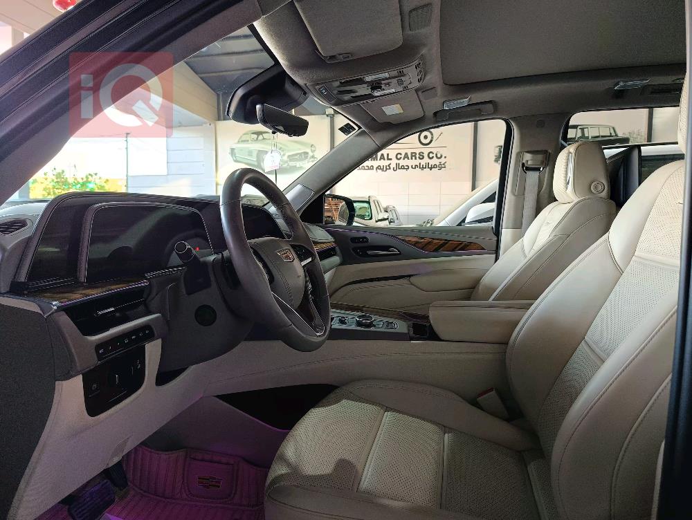 Cadillac Escalade
